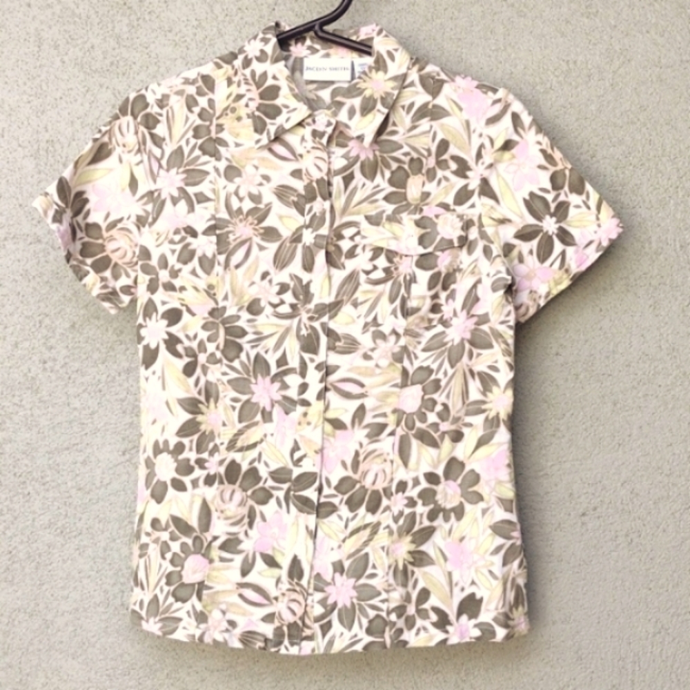 Jaclyn Smith Linen Green Floral Top S